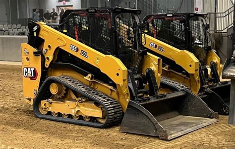 botcat caterpillar 250 skid steer|caterpillar cat 250.